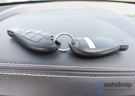 2011 Ram Ram 1500 Sport из США, поврежденный, VIN 1D7RB1GT8BS584216